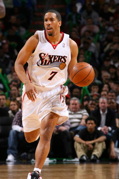 攻端還是防 攻端還是防