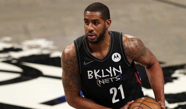 场的表现更 场的表现更