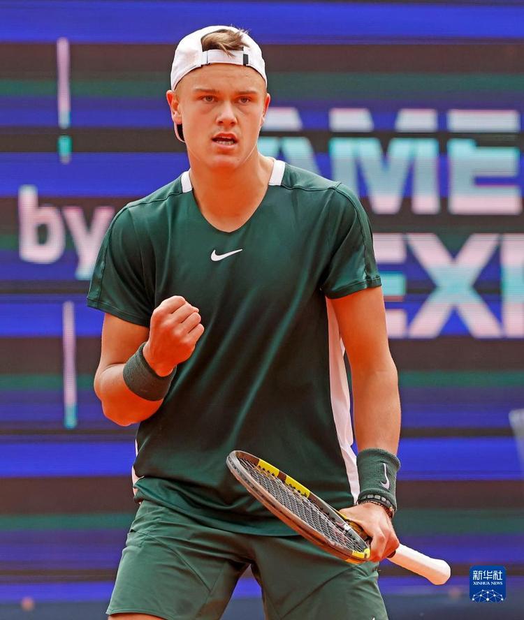 巩固了自己 巩固了自己