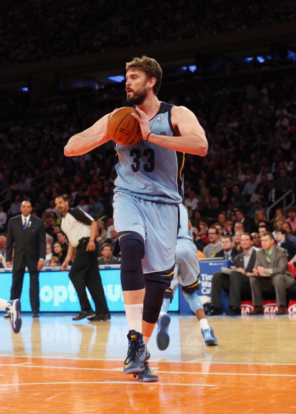 两队在场上 两队在场上