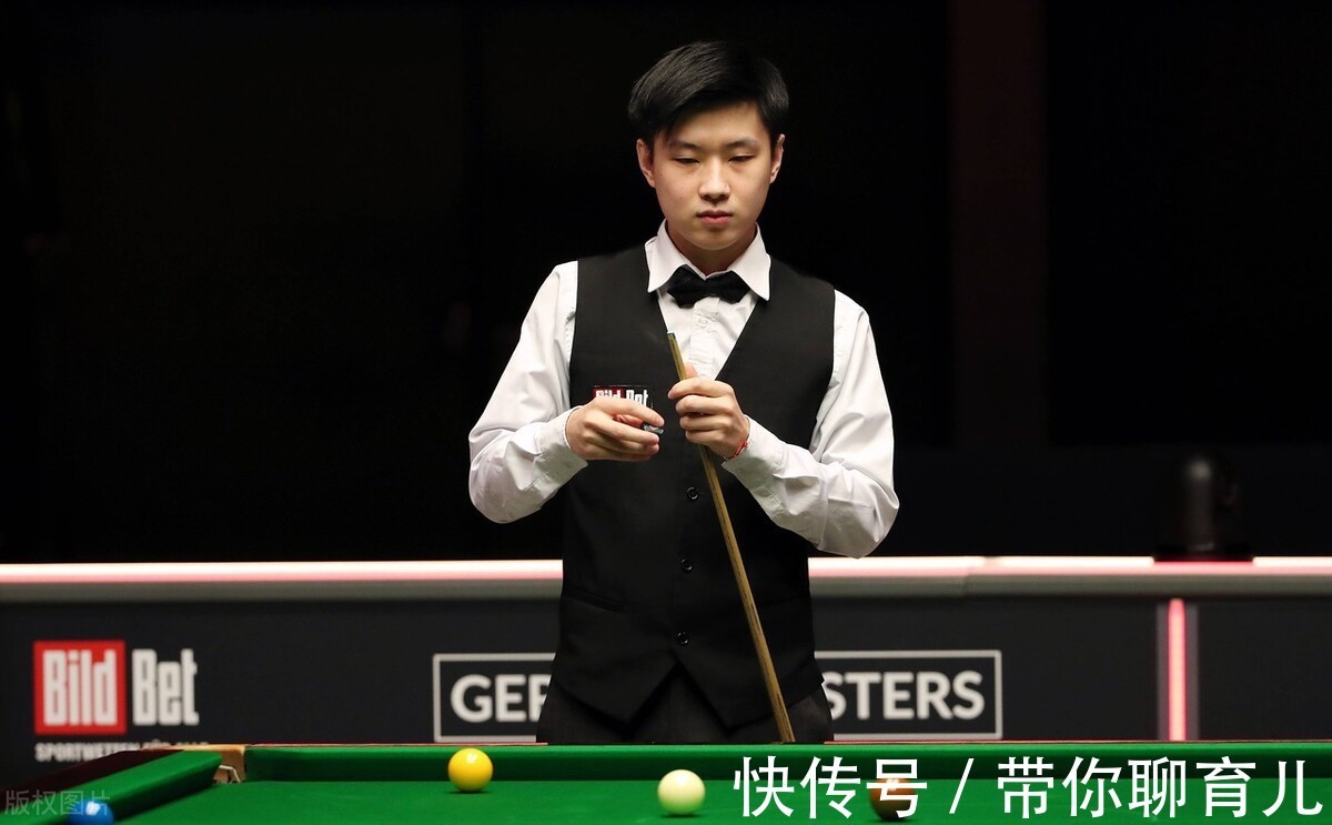 际足球的更 际足球的更