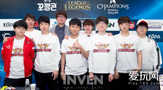 本文围绕 本文围绕